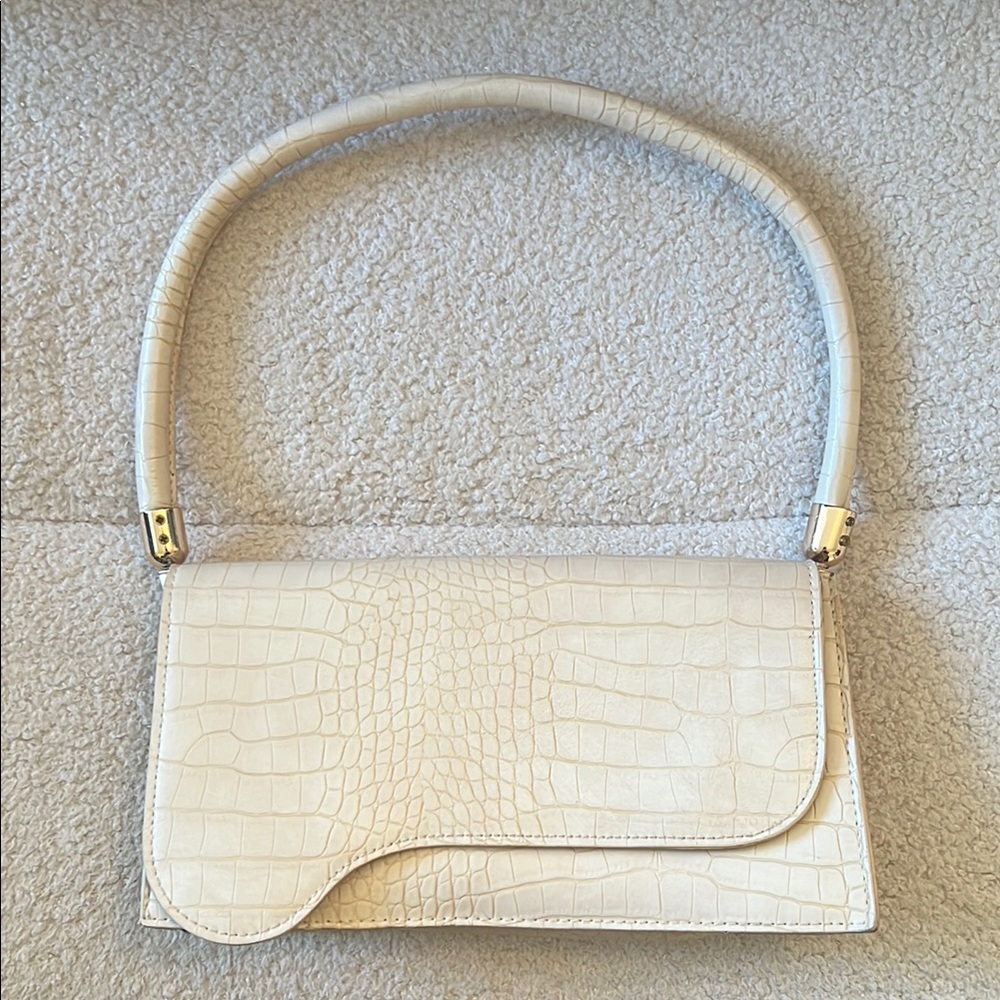 Cream Faux Crocodile-Embossed Women's Shoulder Bag